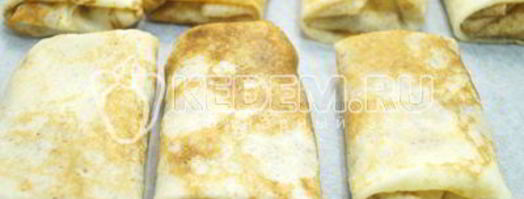 запеченные блины с курицей и грибами. Шаг 12