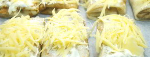 запеченные блины с курицей и грибами. Шаг 13