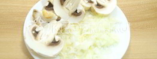 запеченные блины с курицей и грибами. Шаг 8