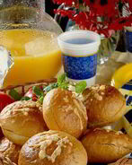 Аппетитные булочки с начинкой для пикника