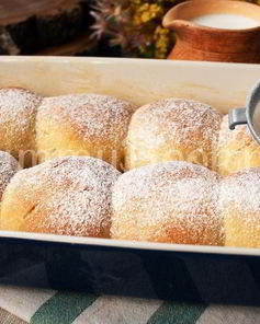 Булочки Бухтельн