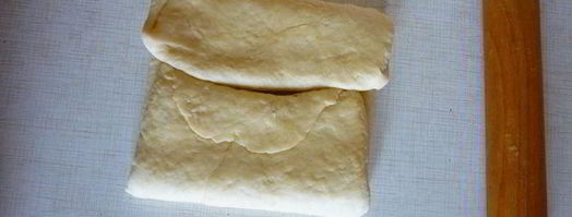 булочки и рогалики зебра с шоколадной прослойкой. Шаг 11