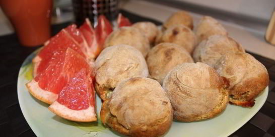 Булочки с брынзой