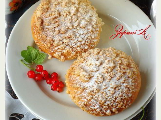 Рецепт булочек с кокосом и миндальным штрейзелем