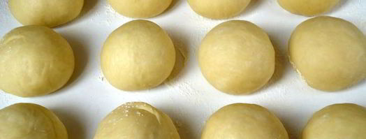 булочки с кокосом и миндальным штрейзелем. Шаг 17