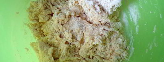 булочки с кокосом и миндальным штрейзелем. Шаг 5