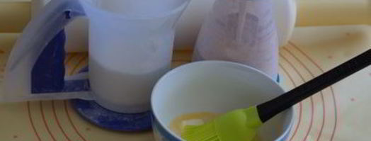 булочки с корицей в сметанной заливке. Шаг 8