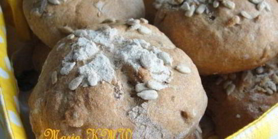 Булочки с семечками подсолнуха