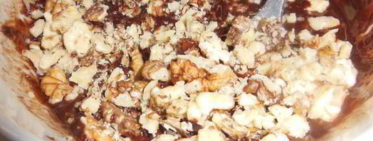 булочки с шоколадом, орехами и посыпкой. Шаг 7