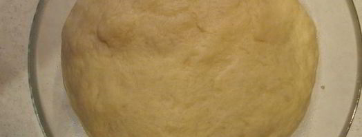 булочки с шоколадом, вишней и песочной крошкой. Шаг 4