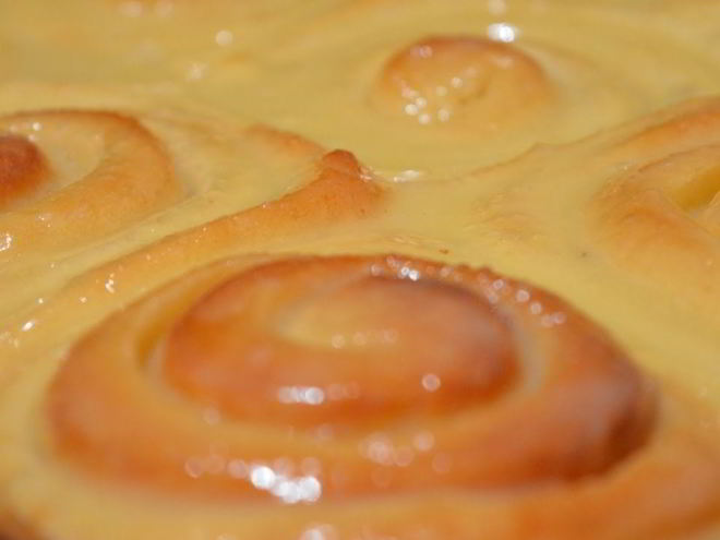 Рецепт булочек со сгущенкой