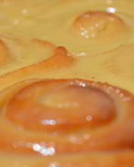 Булочки со сгущенкой