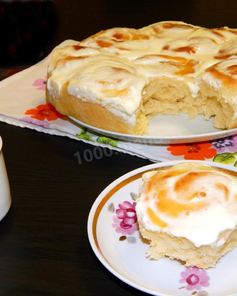 Булочки в сметанной заливке