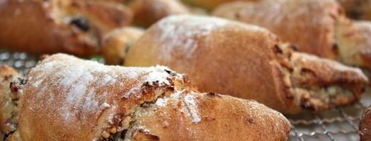 быстрые творожные круассаны с яблочно-ореховой начинкой. Шаг 5