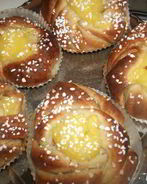 Дрожжевые пшеничные булочки