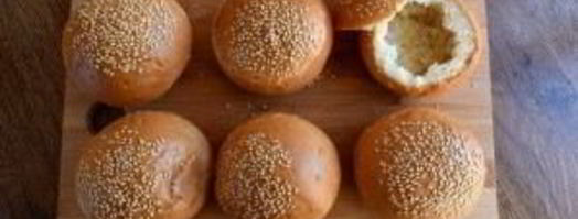 горячие булочки с яйцом и сыром. Шаг 2