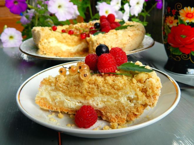 Рецепт королевской ватрушки в мультиварке