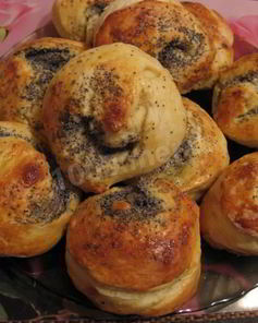 Красивые булочки с маком из дрожжевого теста