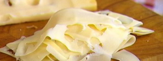 круассаны с сыром, персиком и пармской ветчиной. Шаг 4