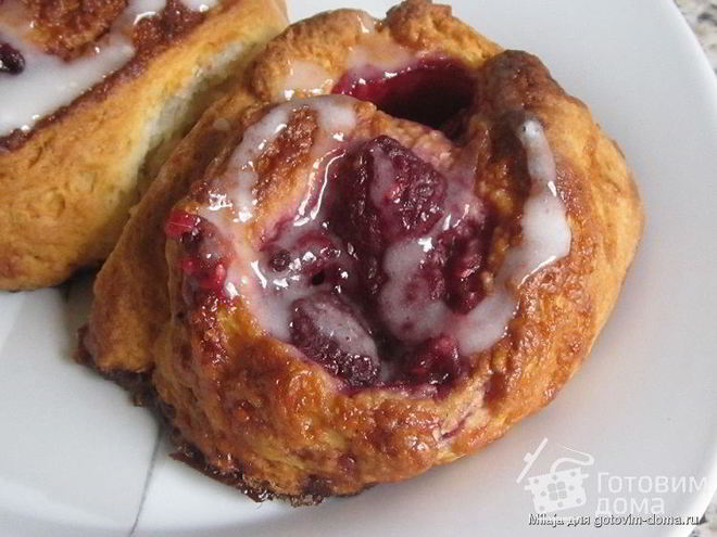 Рецепт малиновых булочек улитки