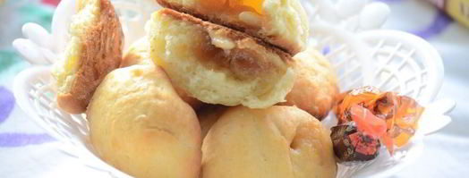 сдобные булочки с карамельной начинкой. Шаг 6