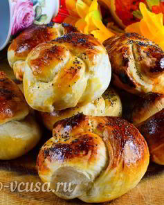 Сладкие булочки из дрожжевого теста