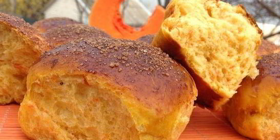 Тыквенные булочки с корицей