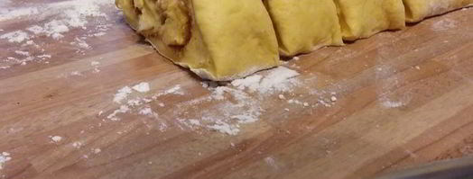 тыквенные булочки с ореховой начинкой. Шаг 12