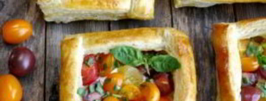 ватрушки из слоеного теста. Шаг 3