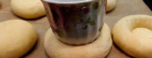 ватрушки с повидлом. Шаг 7