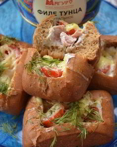 Закусочные булочки с тунцом