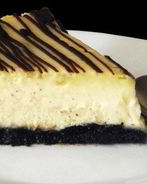 Аппетитный чизкейк с шоколадным печеньем