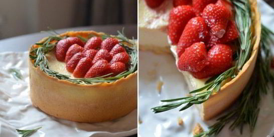 Чизкейк из рикотты с выпечкой