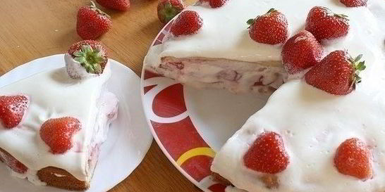 Чизкейк из творога с ягодами