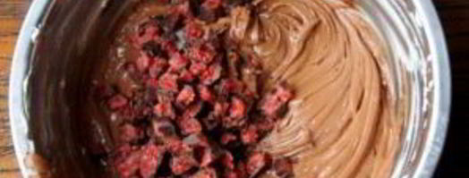 шоколадный чизкейк с вишней. Шаг 8