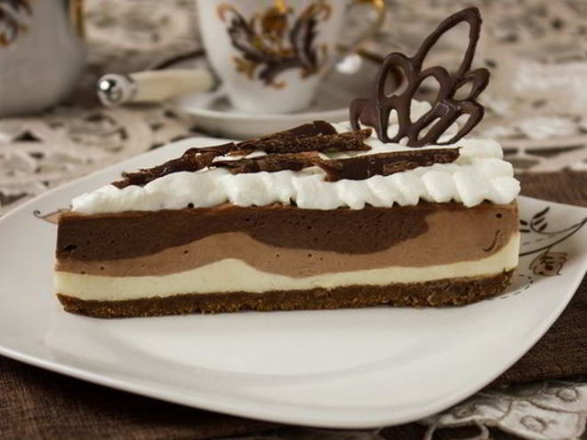 Рецепт трехслойного чизкейка с шоколадом