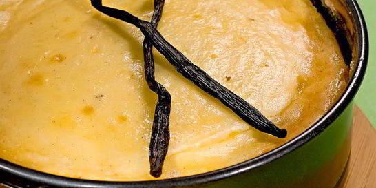 Ванильный чизкейк с грецкими орехами