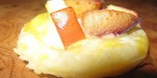 Фруктовые слойки с кремом Потисьер