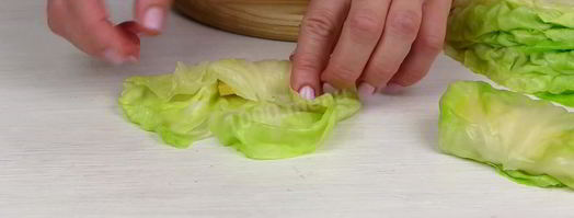 капустные конвертики с сыром. Шаг 5