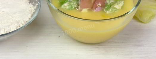 капустные конвертики с сыром. Шаг 8