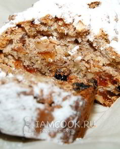 Домашний кекс с орехами и изюмом