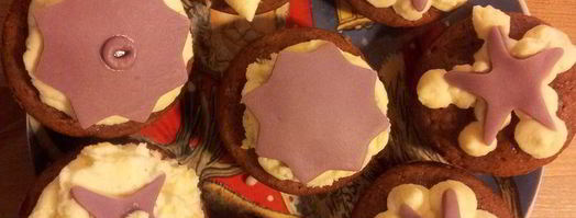 капкейки с сюрпризом и сырным кремом. Шаг 5