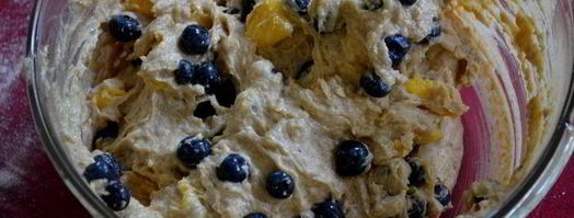 кекс с персиками и голубикой. Шаг 5