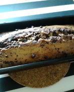 Кекс с шоколадом, орехами и маком