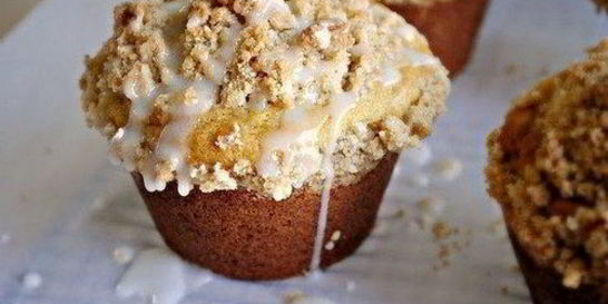 Кексы лимонные с крошкой и глазурью