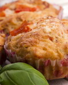 Кексы с тунцом и овощами