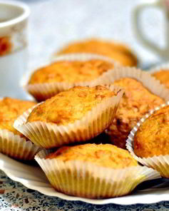 Морковные кексы со сметаной