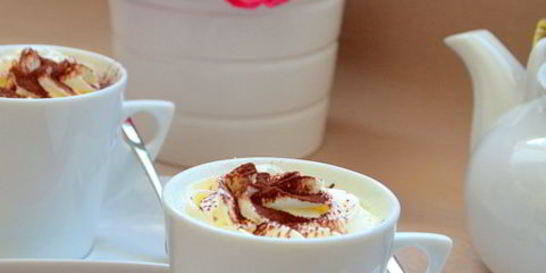 Шоколадный кекс с фундуком