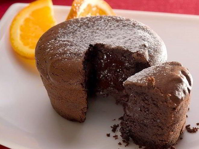 Рецепт шоколадных кексов с жидким центром