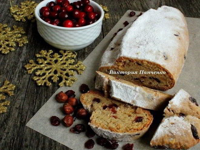 Рецепт штоллена с вяленой клюквой и фундуком